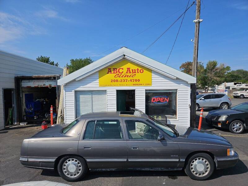 1998 Cadillac DeVille for sale at ABC AUTO CLINIC CHUBBUCK in Chubbuck ID