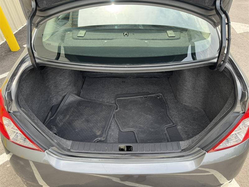 2017 Nissan Versa 1.6 SV