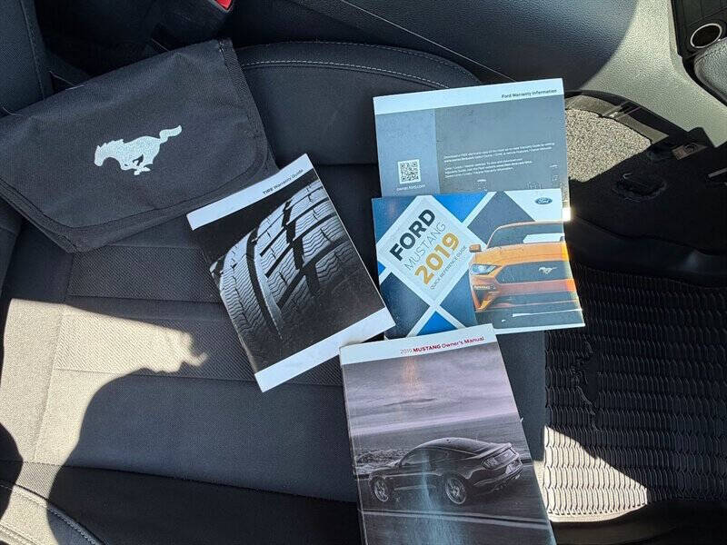 2019 Ford Mustang EcoBoost
