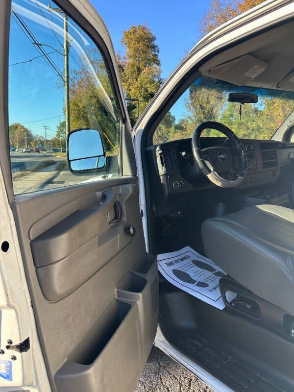 2009 Chevrolet Express 2500