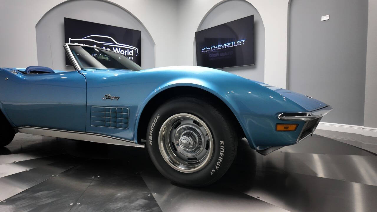 1971 Chevrolet Corvette 12