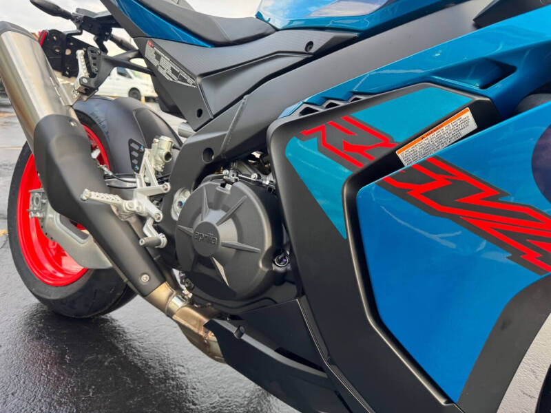 2027 Aprilia RSV4 1100