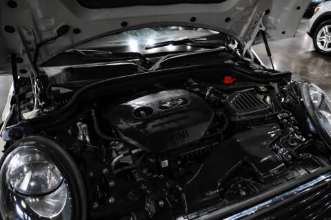 2017 MINI Hardtop 2 Door Cooper