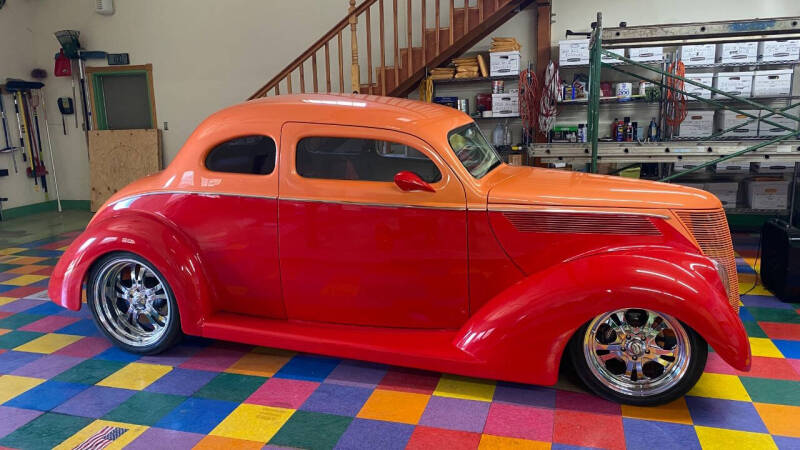 1937 Ford 78