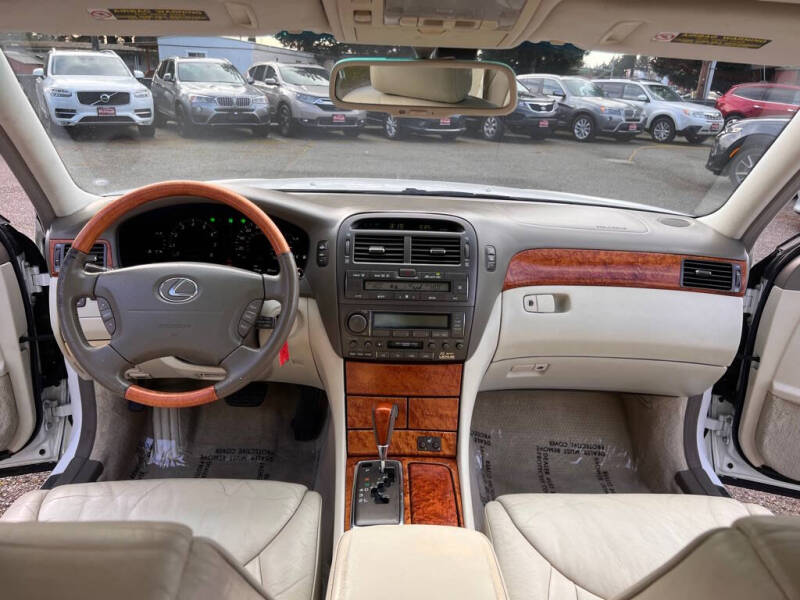 2002 Lexus LS 430