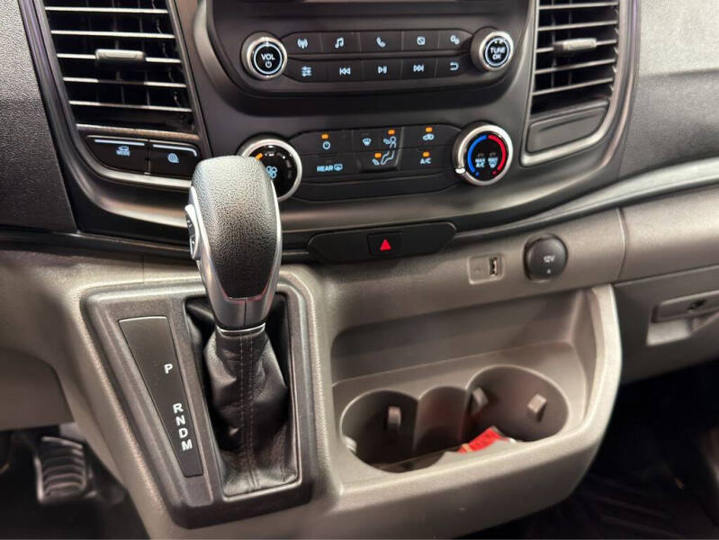 2025 Ford Transit