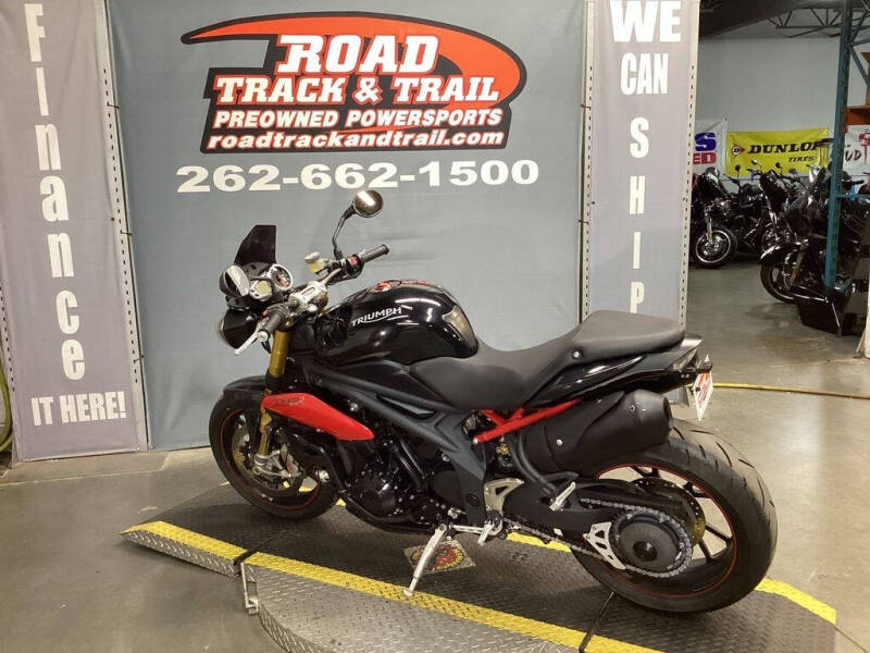 2015 Triumph Speed Triple R ABS