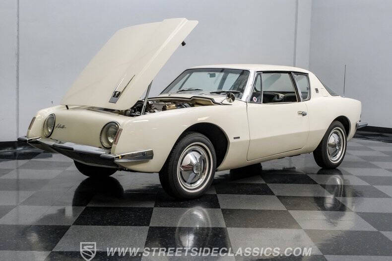 1963 Studebaker Avanti