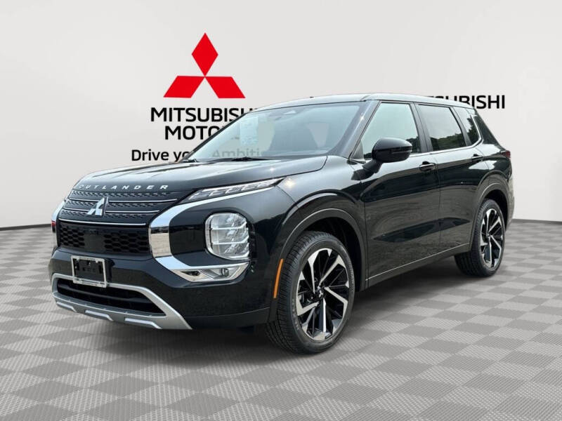 2024 Mitsubishi Outlander for sale at Midstate Auto Group in Auburn MA