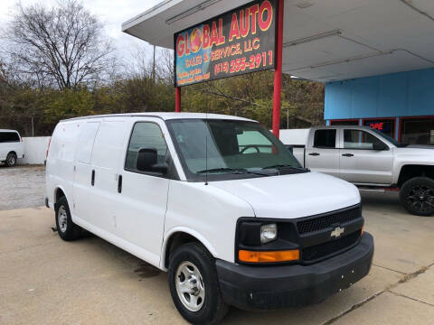 2006 Chevrolet Express Cargo for sale at Global Auto Sales and Service in Nashville TN