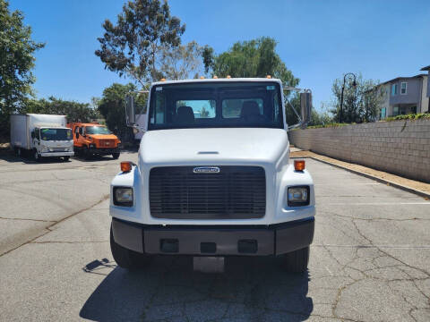 2003 Freightliner FL70