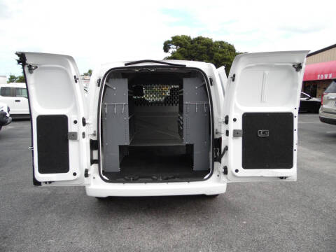 2017 Nissan NV200 SV