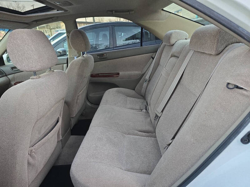 2004 Toyota Camry XLE