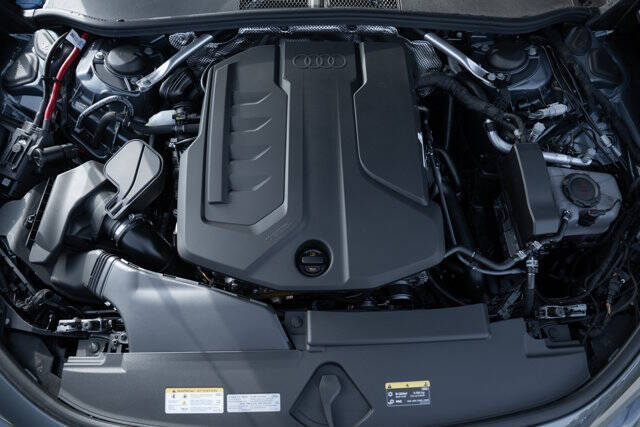 2025 Audi A5 quattro Premium Plus TFSI