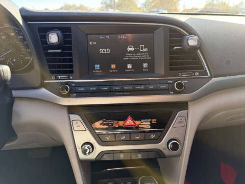 2017 Hyundai Elantra