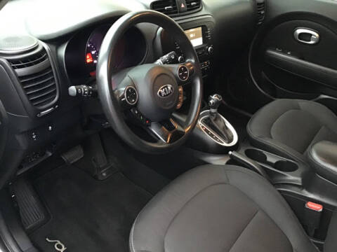 2017 Kia Soul +