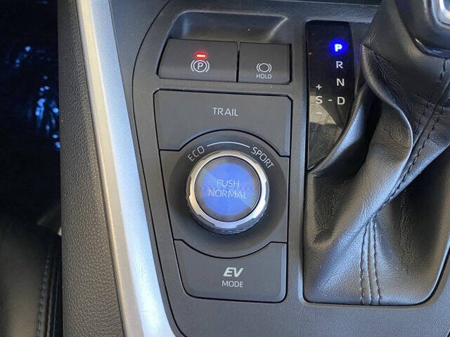 2020 Toyota RAV4 Hybrid XSE