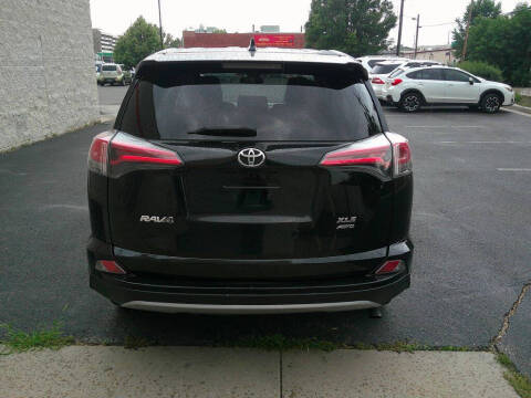 2018 Toyota RAV4 Adventure