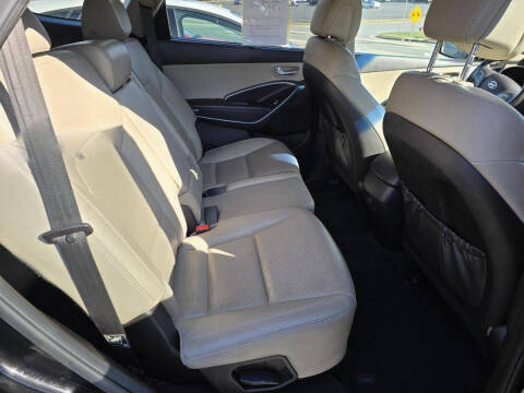 2017 Hyundai Santa Fe Limited