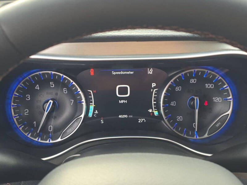 2025 Chrysler Pacifica Pinnacle