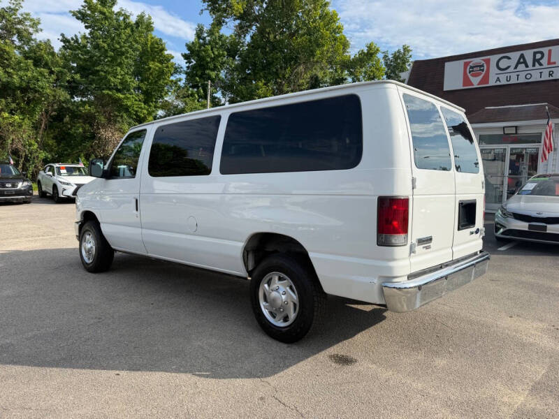 2010 Ford E-Series E-350 SD XL