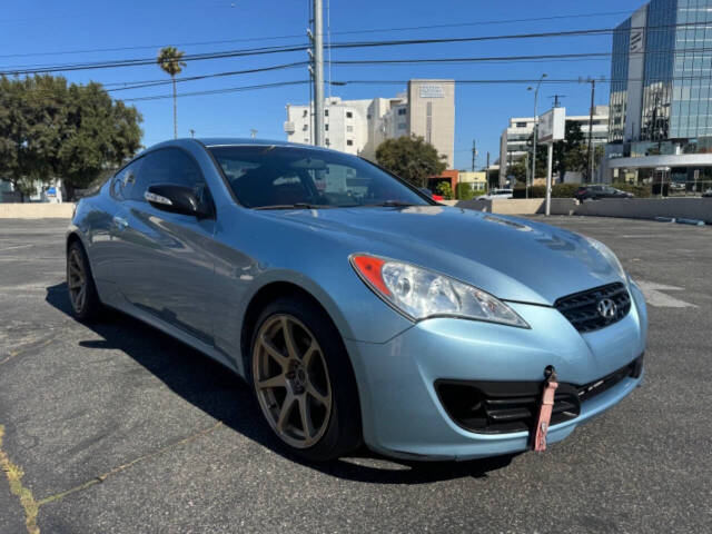 2011 Hyundai Genesis Coupe for sale at Los Angeles Used Cars in Los Angeles, CA