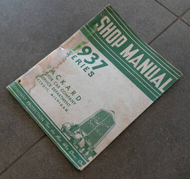 1937 Packard Super Eight