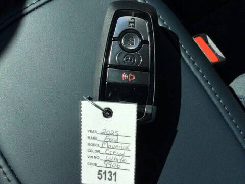 2025 Ford Maverick XLT