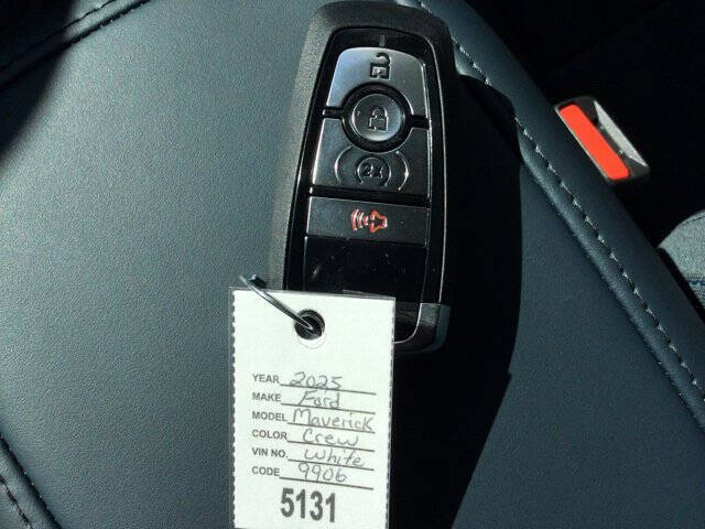 2025 Ford Maverick XLT