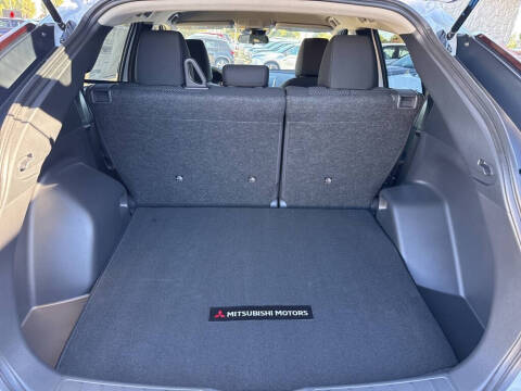 2026 Mitsubishi Eclipse Cross ES