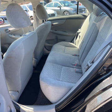 2009 Toyota Corolla LE