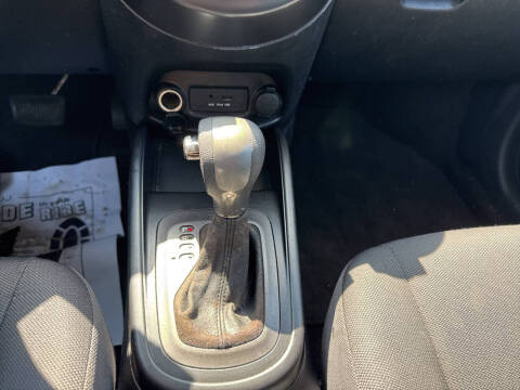 2011 Kia Soul +