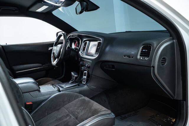 2015 Dodge Charger SRT Hellcat