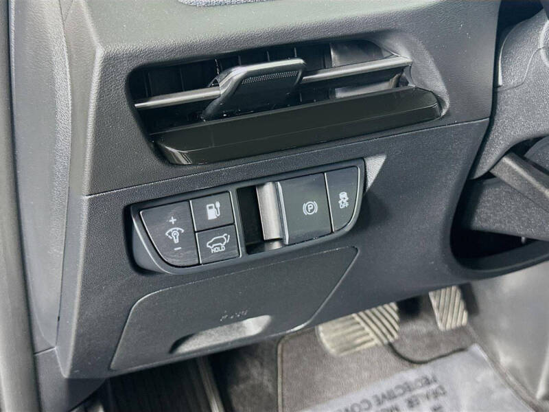 2024 Kia EV6 Wind