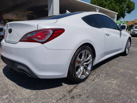 2014 Hyundai Genesis Coupe 2.0T R-Spec