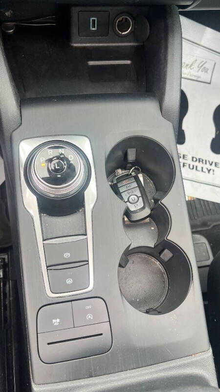 2020 Ford Escape SEL