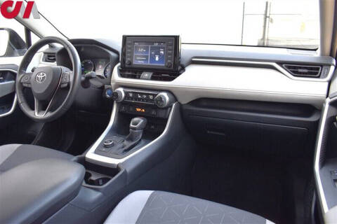 2019 Toyota RAV4 Hybrid XLE