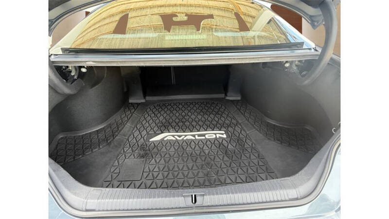 2020 Toyota Avalon Touring