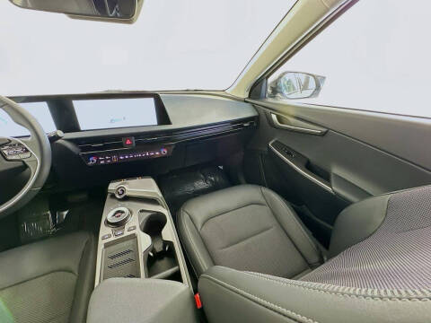 2024 Kia EV6 Light