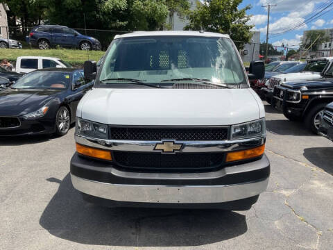 2023 Chevrolet Express 2500