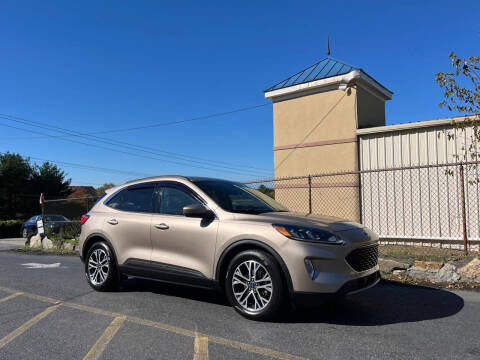 2020 Ford Escape SEL