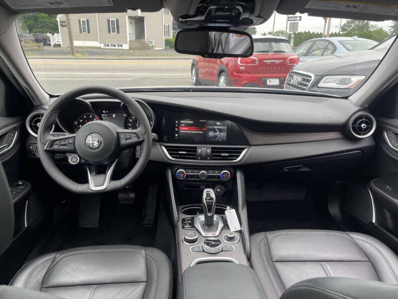 2021 Alfa Romeo Giulia Ti