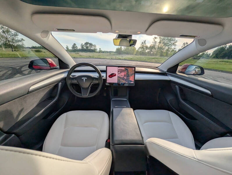 2022 Tesla Model 3 Long Range