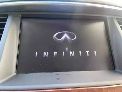 2018 INFINITI QX80 Base photo 3