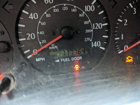 2002 Toyota Camry Solara SLE V6