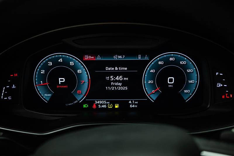 2022 Audi Q7 quattro Premium Plus 45 TFSI