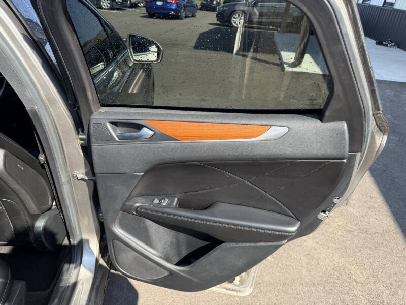 2017 Lincoln MKC Select