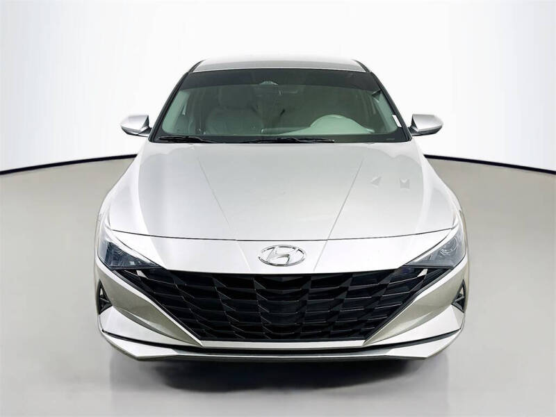2022 Hyundai Elantra