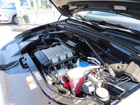 2010 Audi Q5 3.2 quattro Premium Plus