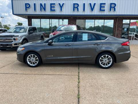 2019 Ford Fusion Hybrid for sale at Piney River Ford in Houston MO